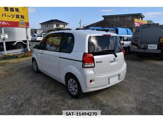 Toyota PORTE 2015-02 7796542-1