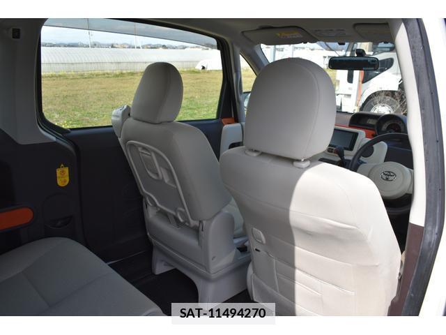 Toyota PORTE 2015-02 7796542-16