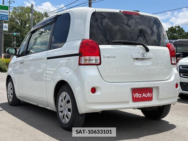 Toyota PORTE 2015-09 7798555-10