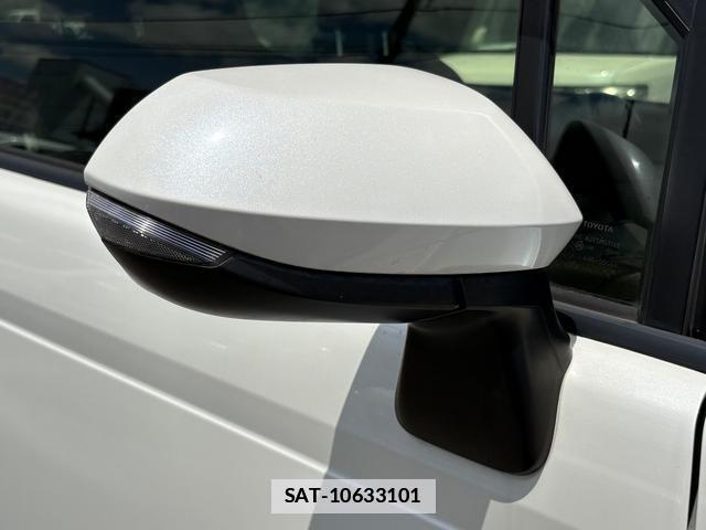 Toyota PORTE 2015-09 7798555-5