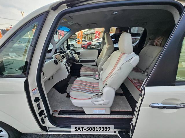 Toyota PORTE 2015-08 7800791-13