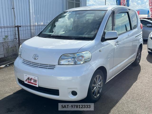 Toyota PORTE 2012-02 7801858-1