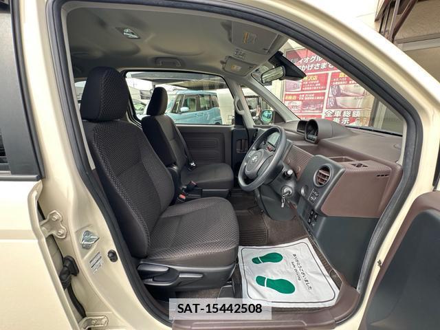 Toyota PORTE 2017-05 7802832-10