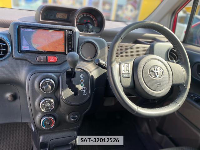 Toyota PORTE 2015-08 7803293-4