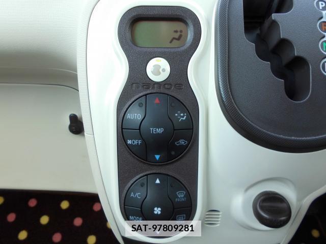 Toyota PORTE 2013-10 7804385-17