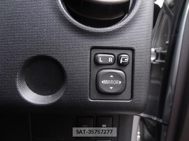 Toyota PORTE 2012-11 7805156-18