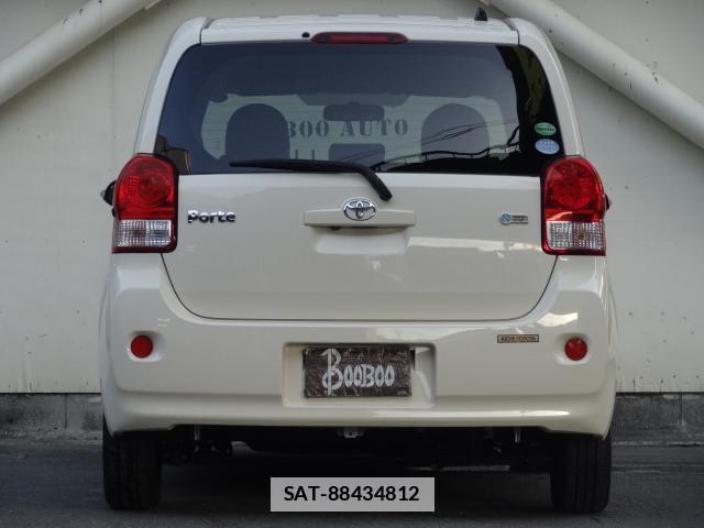 Toyota PORTE 2013-12 7805197-10