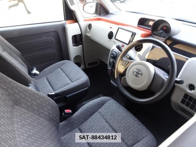 Toyota PORTE 2013-12 7805197-12