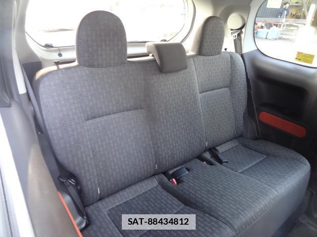 Toyota PORTE 2013-12 7805197-14