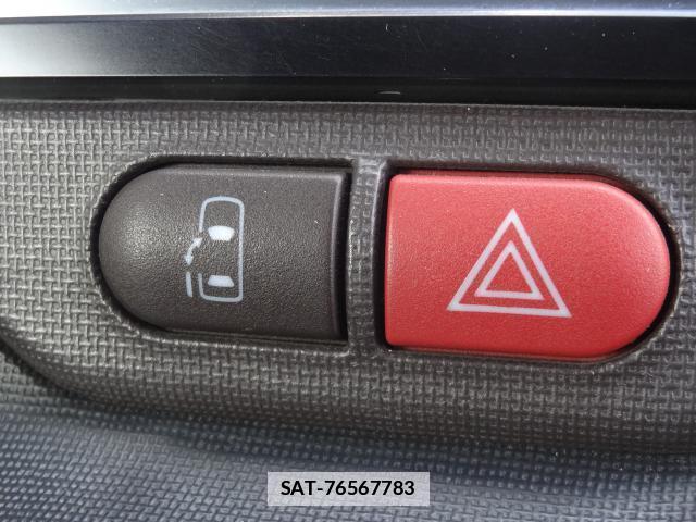 Toyota PORTE 2014-03 7805208-8