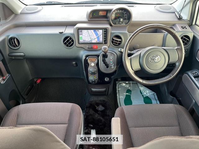 Toyota PORTE 2015-03 7805859-14