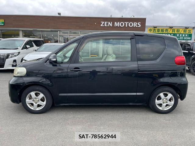 Toyota PORTE 2011-03 7805862-6
