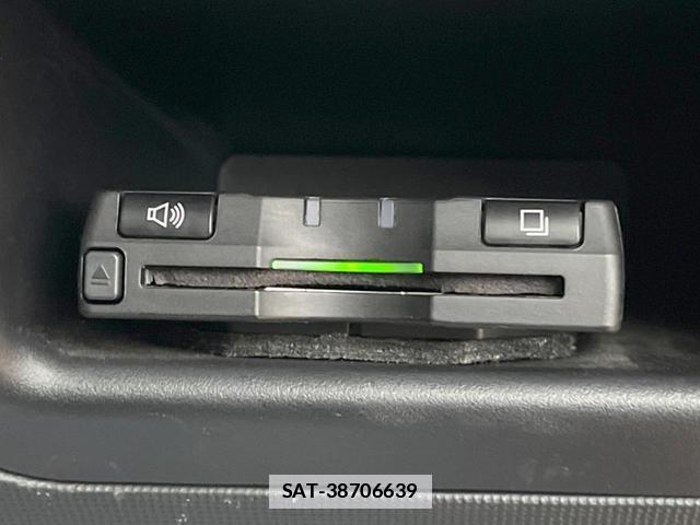 Toyota PORTE 2015-11 7806314-4