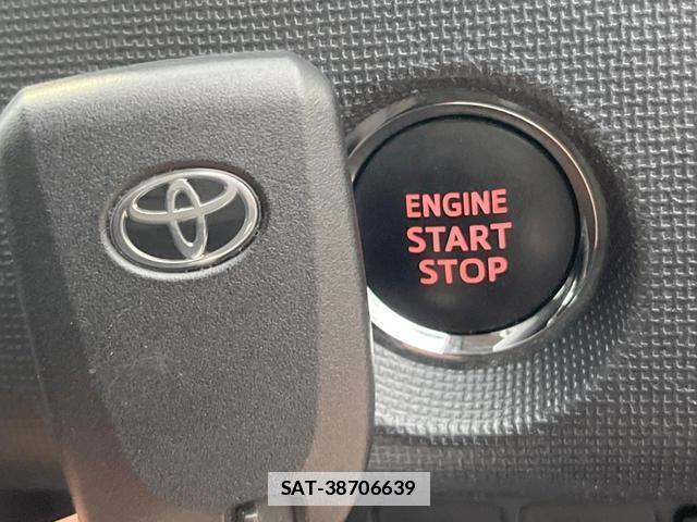 Toyota PORTE 2015-11 7806314-5