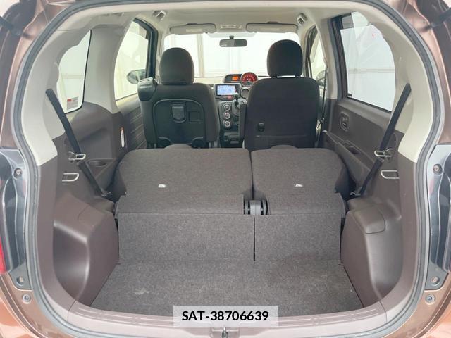 Toyota PORTE 2015-11 7806314-9