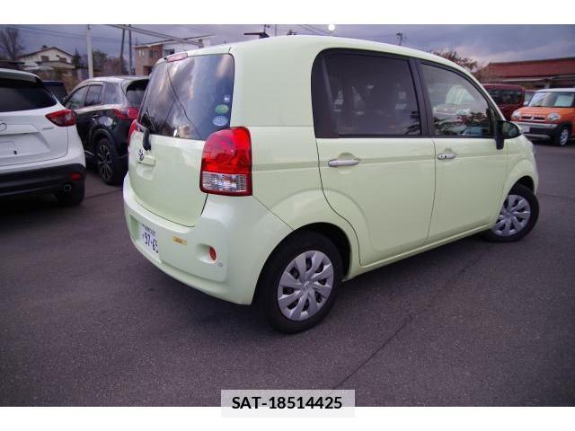 Toyota PORTE 2014-03 7806415-14