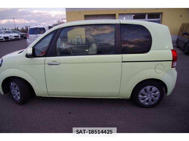 Toyota PORTE 2014-03 7806415-2