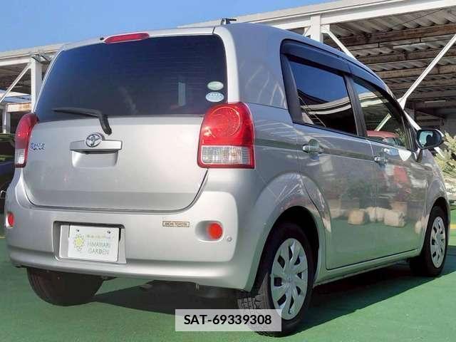 Toyota PORTE 2015-11 7809854-1