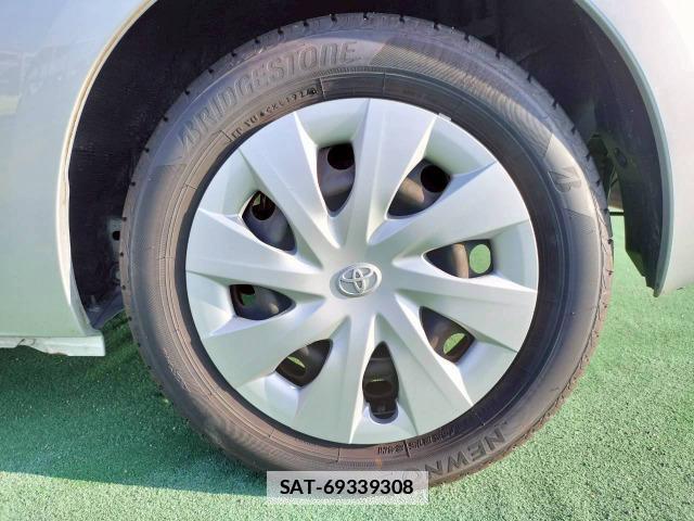 Toyota PORTE 2015-11 7809854-19