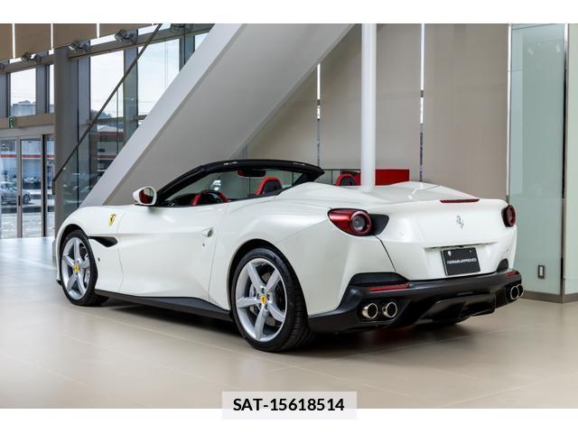 Ferrari Portofino 2018 7801786-11