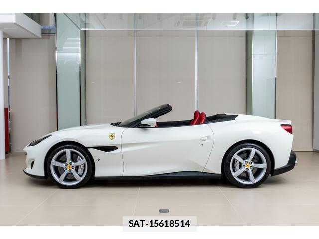 Ferrari Portofino 2018 7801786-12