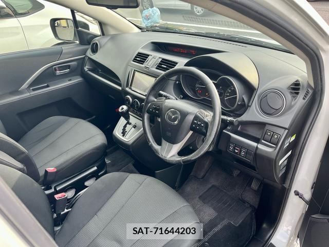 Mazda PREMACY 2013-01 7798457-18