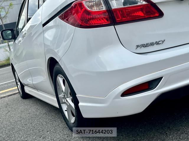 Mazda PREMACY 2013-01 7798457-8