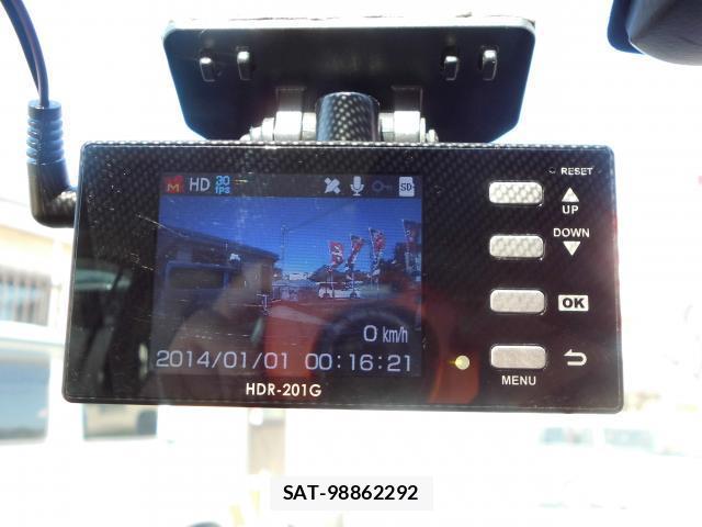 Mazda PREMACY 2013-05 7804381-7