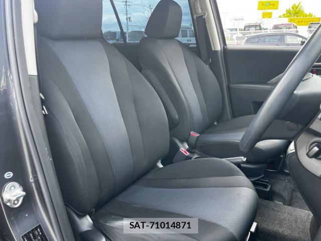 Mazda PREMACY 2014-01 7809707-9
