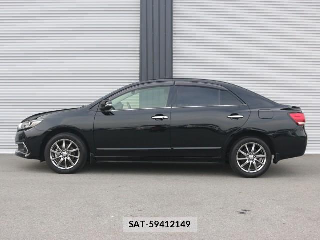 Toyota PREMIO 2020-07 7796378-10