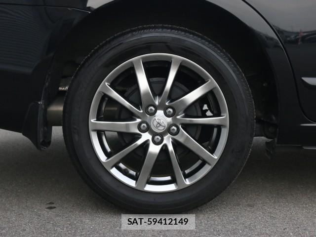 Toyota PREMIO 2020-07 7796378-19