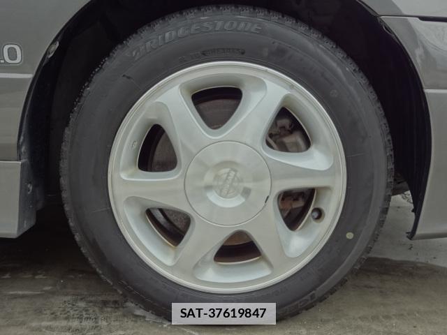 Nissan PRIMERA 1998-01 7805449-8