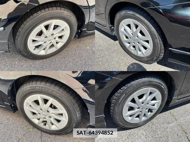 Toyota PRIUS ALPHA 2014-02 7793570-15