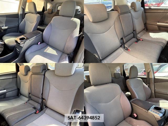 Toyota PRIUS ALPHA 2014-02 7793570-6
