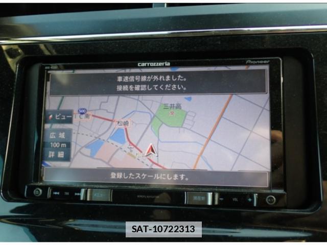 Toyota PRIUS ALPHA 2018-01 7793827-7