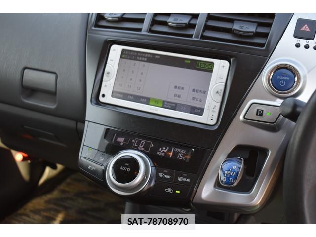 Toyota PRIUS ALPHA 2012-11 7796545-10