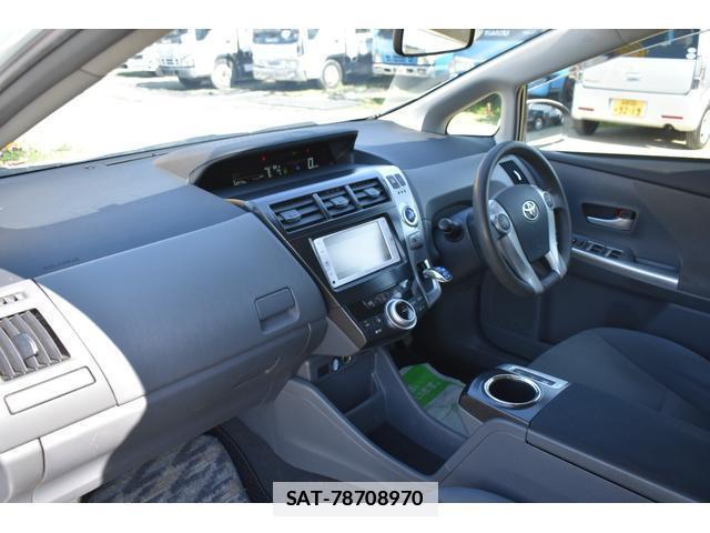 Toyota PRIUS ALPHA 2012-11 7796545-11