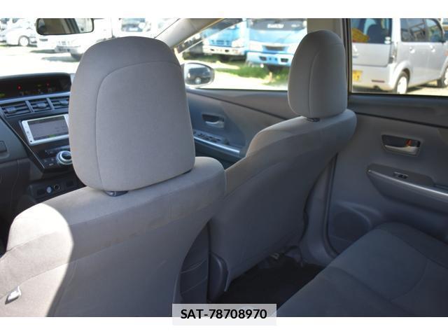 Toyota PRIUS ALPHA 2012-11 7796545-15