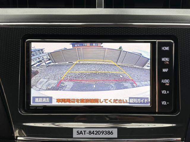 Toyota PRIUS ALPHA 2019-06 7796846-5