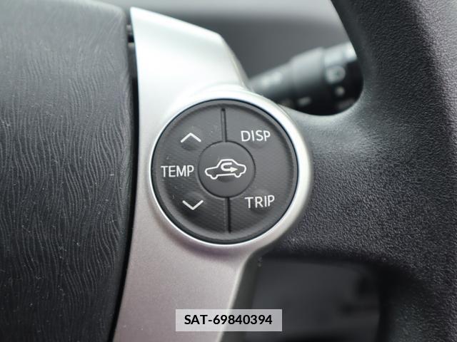 Toyota PRIUS ALPHA 2013-06 7798338-14