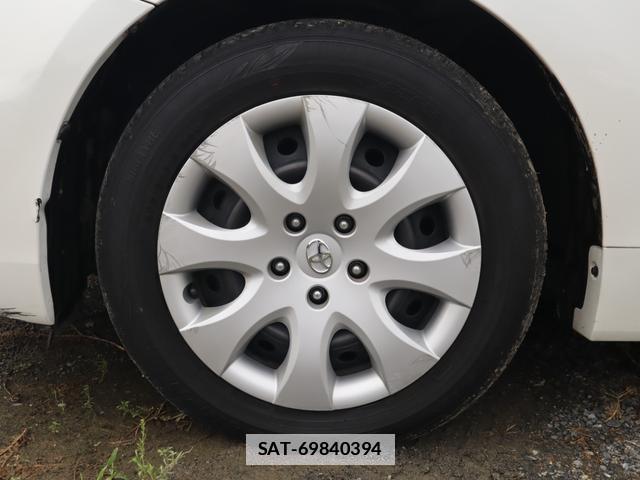 Toyota PRIUS ALPHA 2013-06 7798338-19