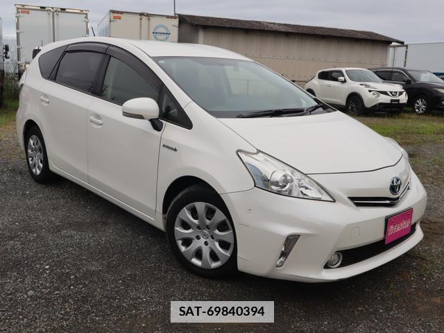 Toyota PRIUS ALPHA 2013-06 7798338-2