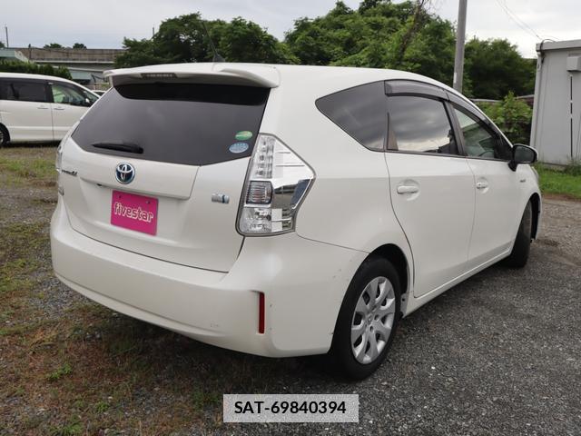 Toyota PRIUS ALPHA 2013-06 7798338-4