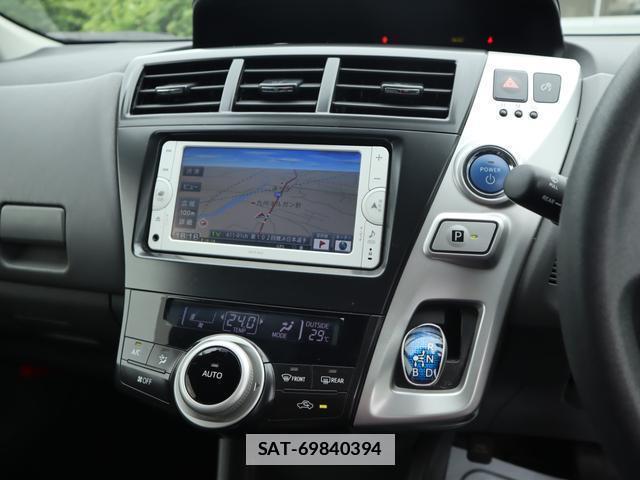 Toyota PRIUS ALPHA 2013-06 7798338-7