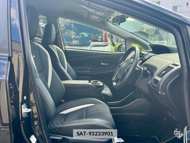 Toyota PRIUS ALPHA 2017-03 7798455-10
