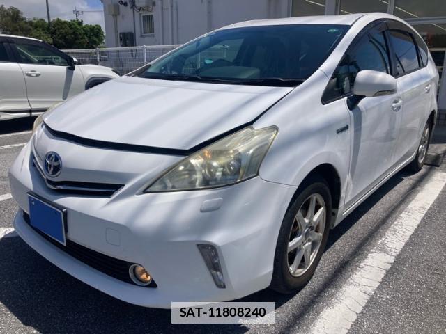 Toyota PRIUS ALPHA 2013-06 7799718-0