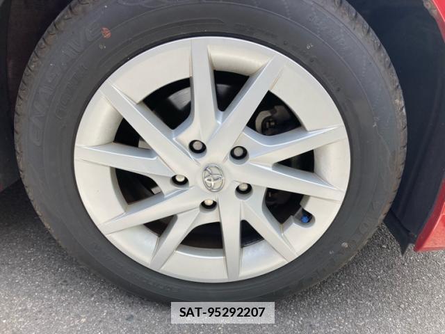 Toyota PRIUS ALPHA 2012-11 7799759-12