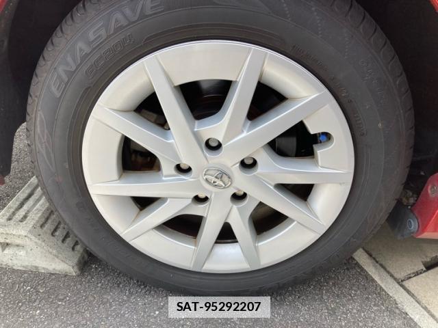 Toyota PRIUS ALPHA 2012-11 7799759-3