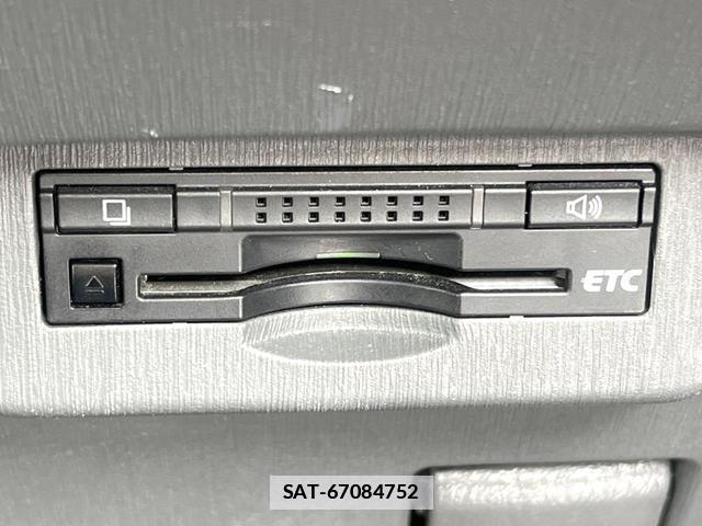 Toyota PRIUS ALPHA 2011-12 7800239-5