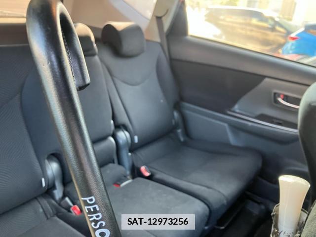Toyota PRIUS ALPHA 2014-05 7800490-8